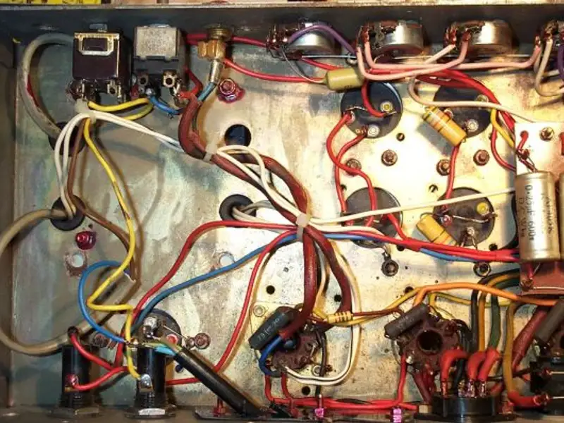 Alimentatori & ricambi elettronici